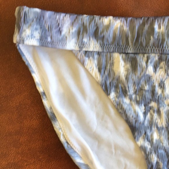 Athleta Gray Swim Bikini Bottom Size XL - Picture 2 of 8